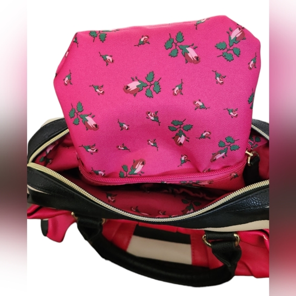 Y2K Betsey Johnson Off White & Black Striped Purse with Oversized Pink Bow - Picture 13 of 16